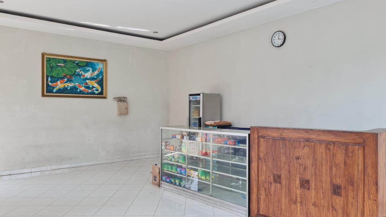 Oyo 90831 Hotel Gardenia Prambanan Surakarta  외부 사진
