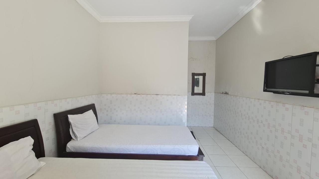 Oyo 90831 Hotel Gardenia Prambanan Surakarta  외부 사진