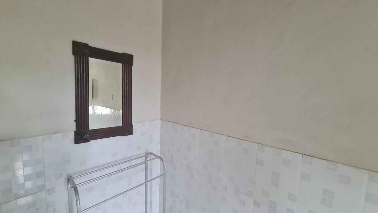 Oyo 90831 Hotel Gardenia Prambanan Surakarta  외부 사진