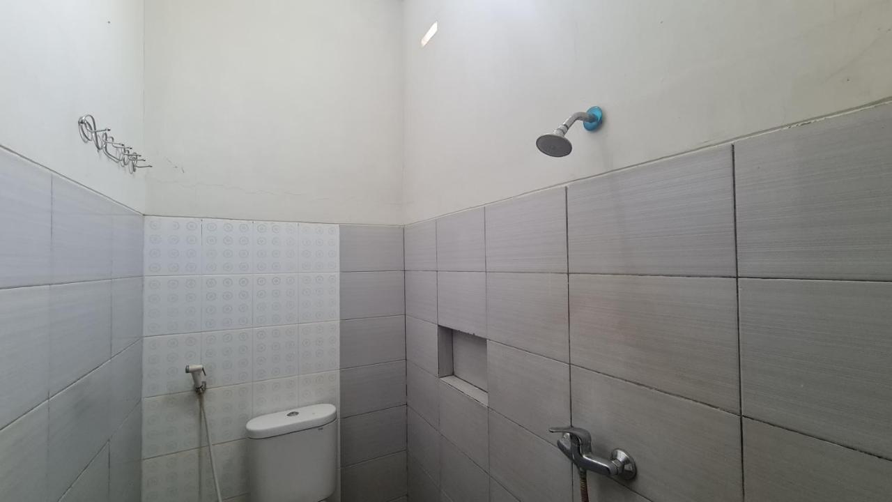 Oyo 90831 Hotel Gardenia Prambanan Surakarta  외부 사진